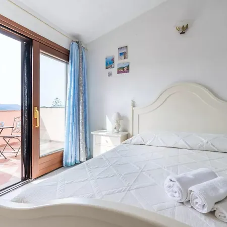 Two Flat With Stunning Terrace Near Budoni Tanaunella