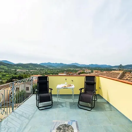Apartment Two Flat With Stunning Terrace Near Budoni